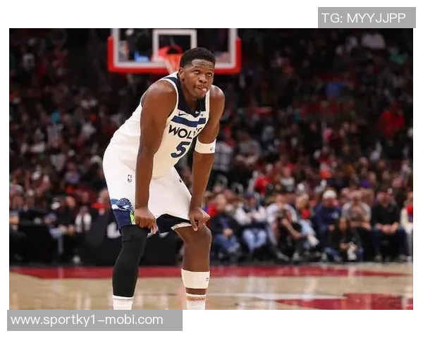 爱德华兹感慨成第三年轻得分手宁愿等待百日也不愿超越科比