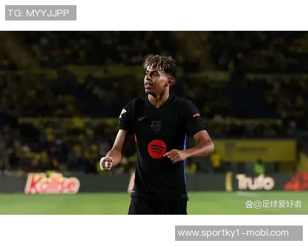 皇马关注17岁墨西哥中场莫拉身价450万欧引发热议