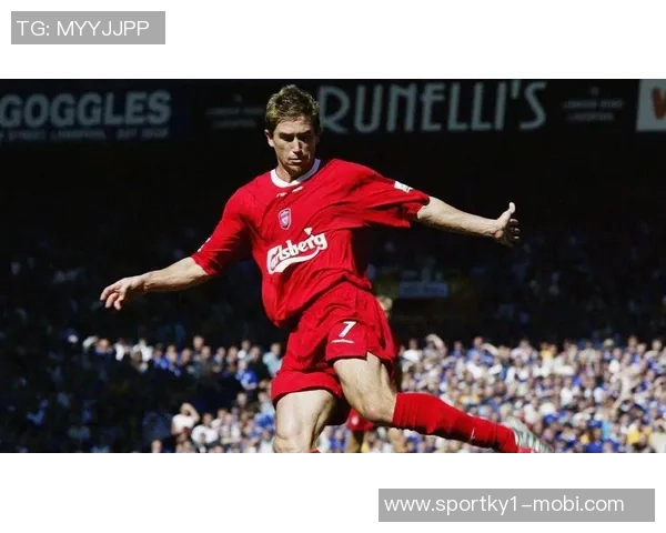 澳大利亚传奇球员科威尔正式加盟越南河内FC担任主教练 澳大利亚传奇球员科威尔正式加盟越南河内FC担任主教练